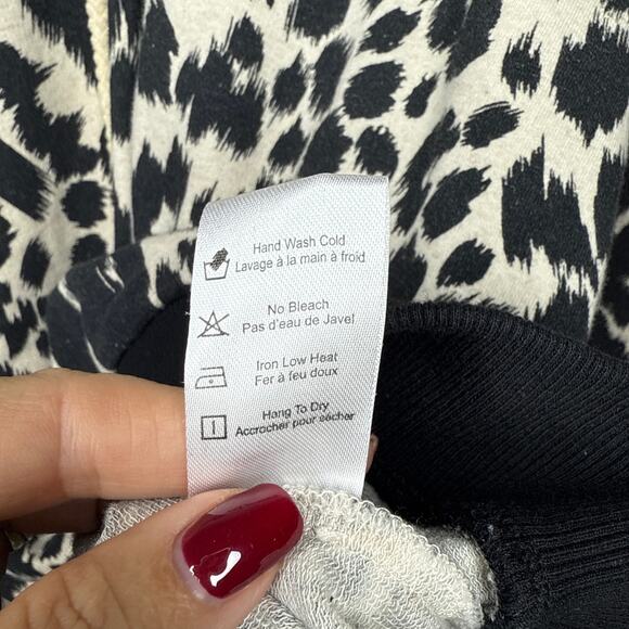 Saltwater Luxe Annie French Animal Print Pullover Hoodie Tan Medium MSRP $92 - Picture 9 of 9